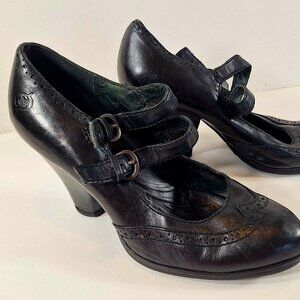 Born Shoes Womens Size 7 Casual Mary Jane Pumps Black Tooled Leather Heels